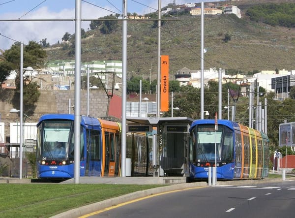 Cómo funciona el transporte público en Tenerife