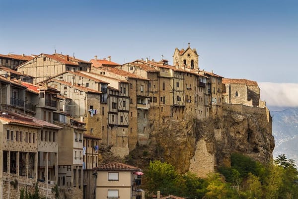 Frías, un rincón medieval al norte de Burgos