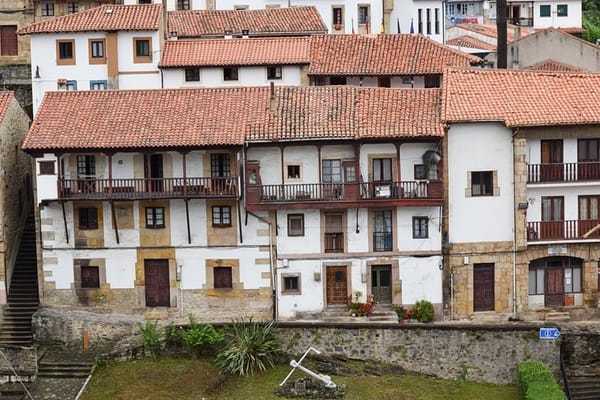 Lastres, la esencia del Cantábrico