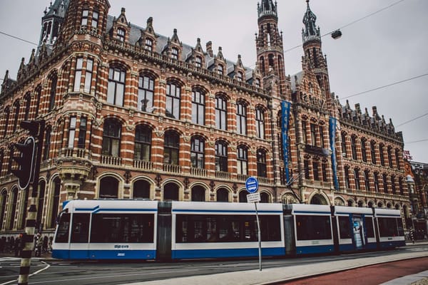 Cómo funciona el transporte público en Ámsterdam