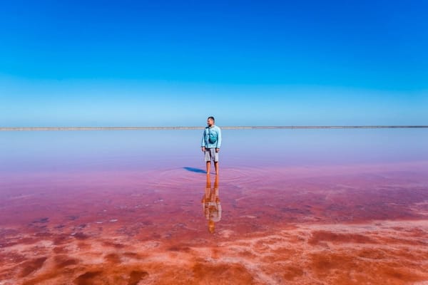 8 lagos de colores que parecen imposibles