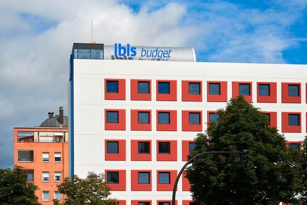 ‘Estamos plenamente alineados con la política de sostenibilidad’: entrevistamos a Marta Inchaurtieta, GM del nuevo Ibis Budget Vitoria-Gasteiz