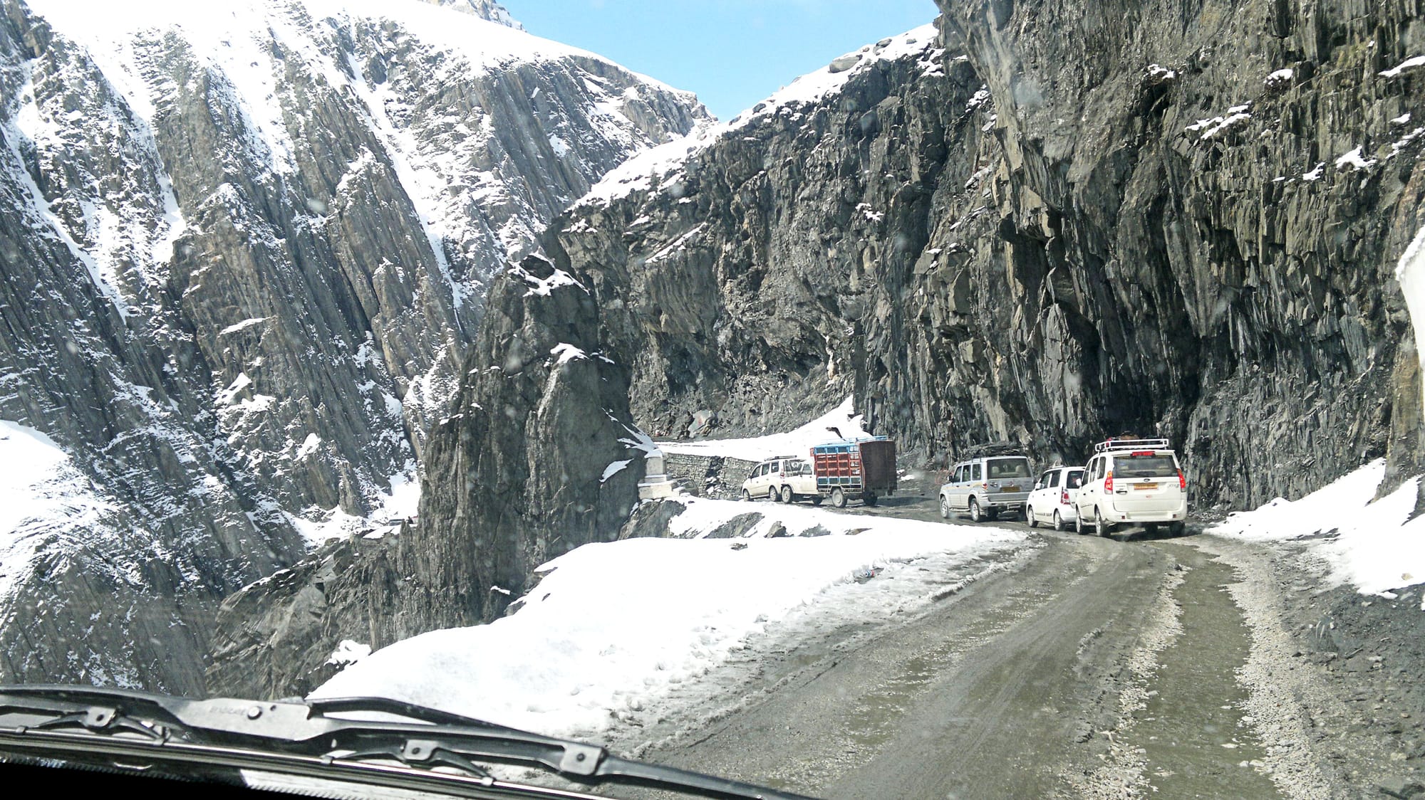 paso de la zoji india