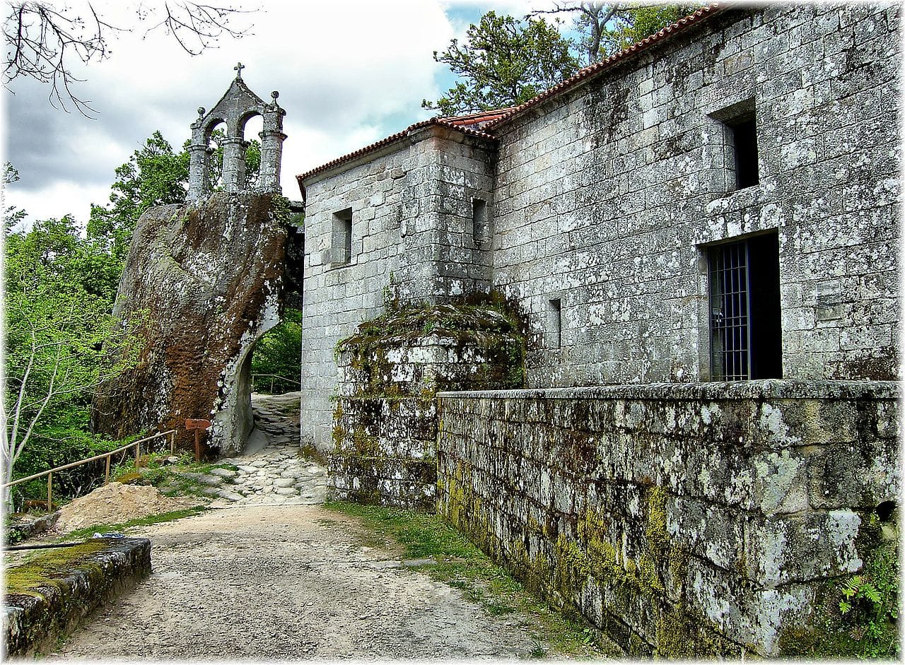 Monasterio de San Pedro de Rocas