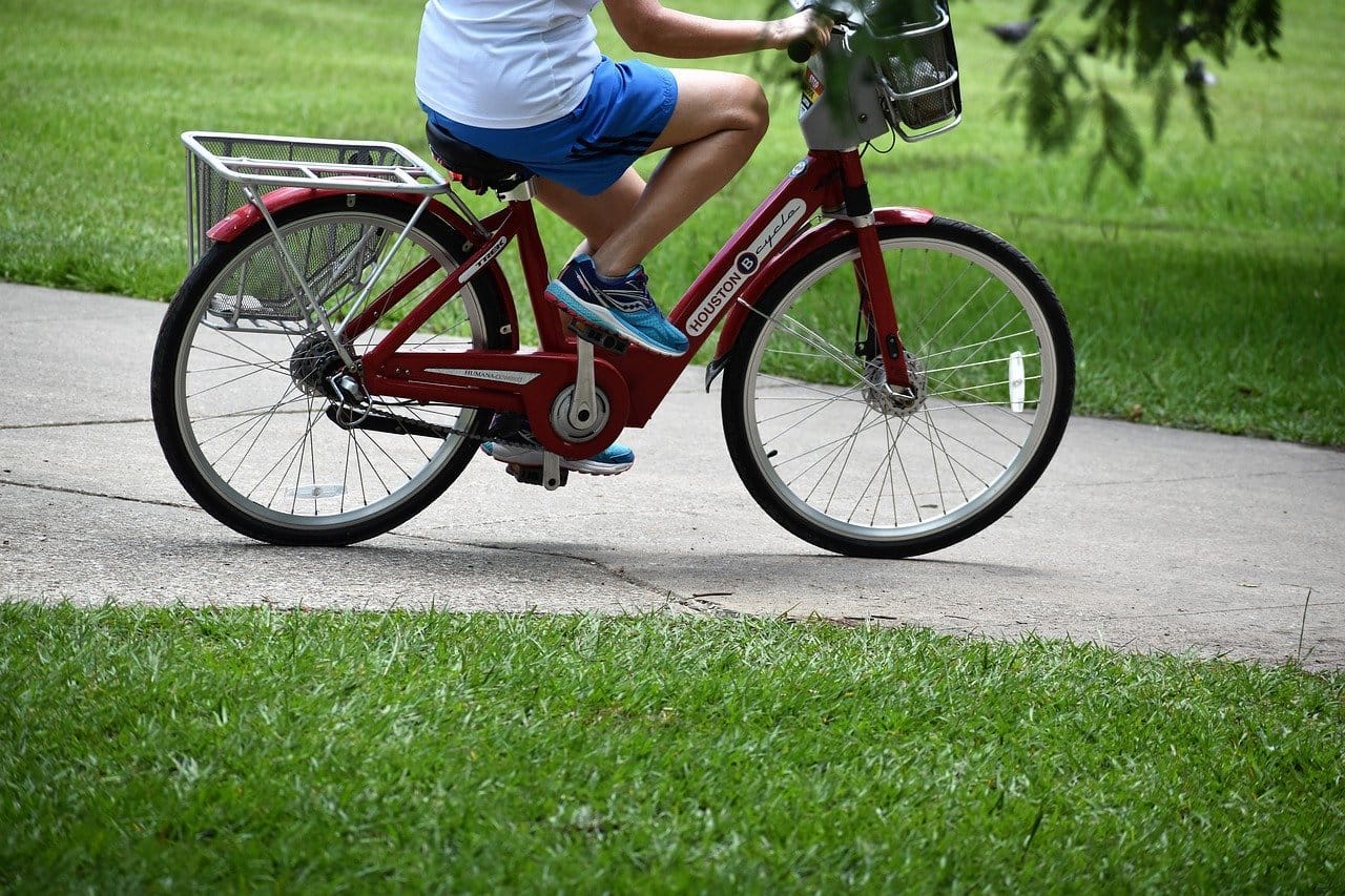 Recorre Benidorm en bicicleta en familia