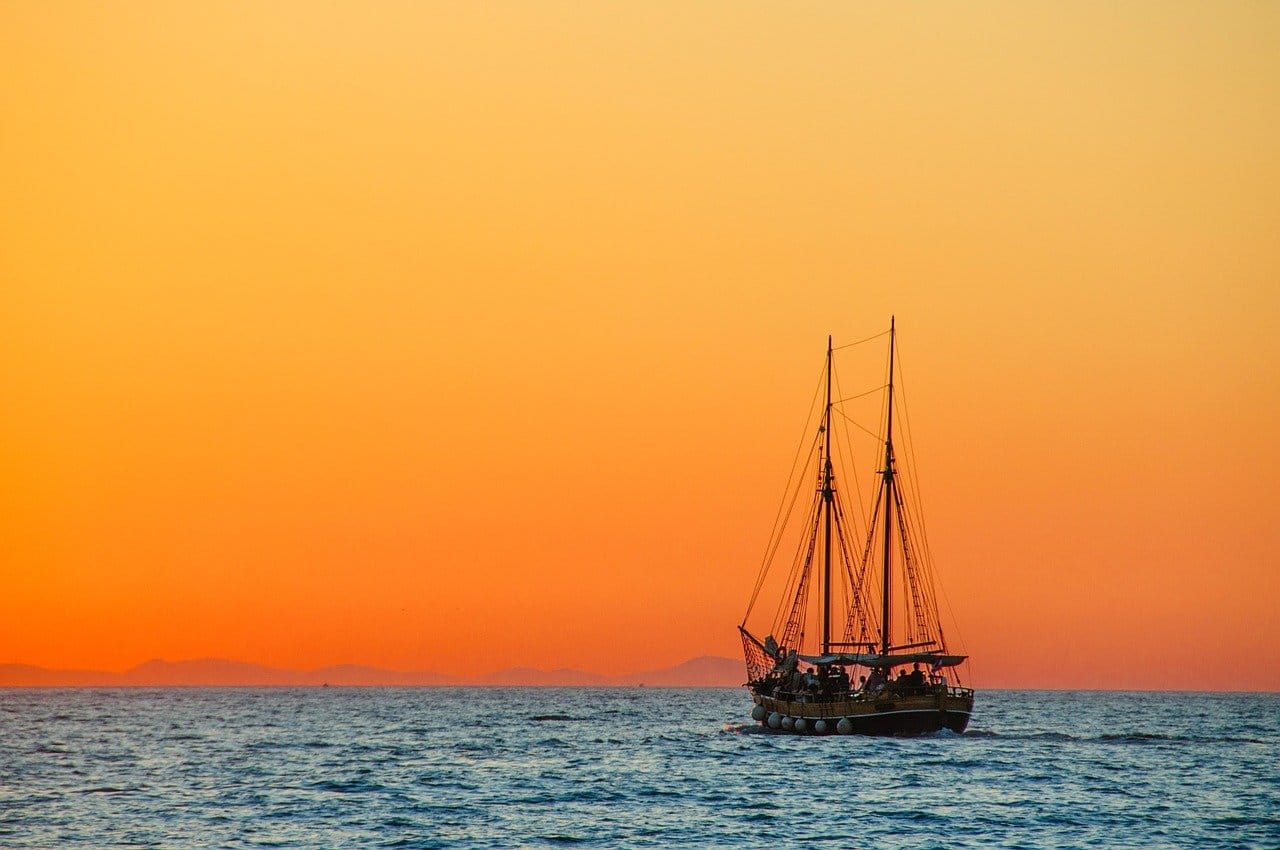 navegar en el mar