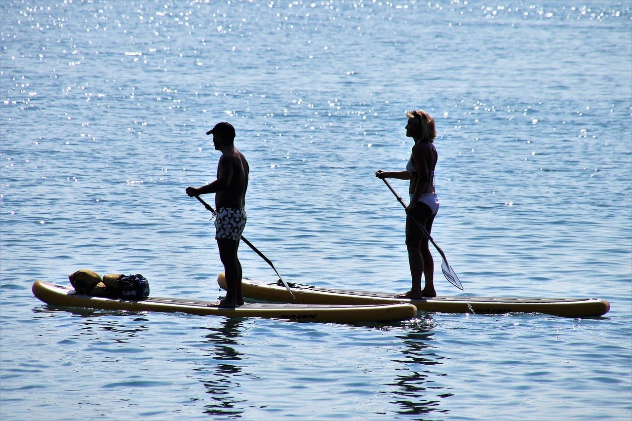 paddle surf