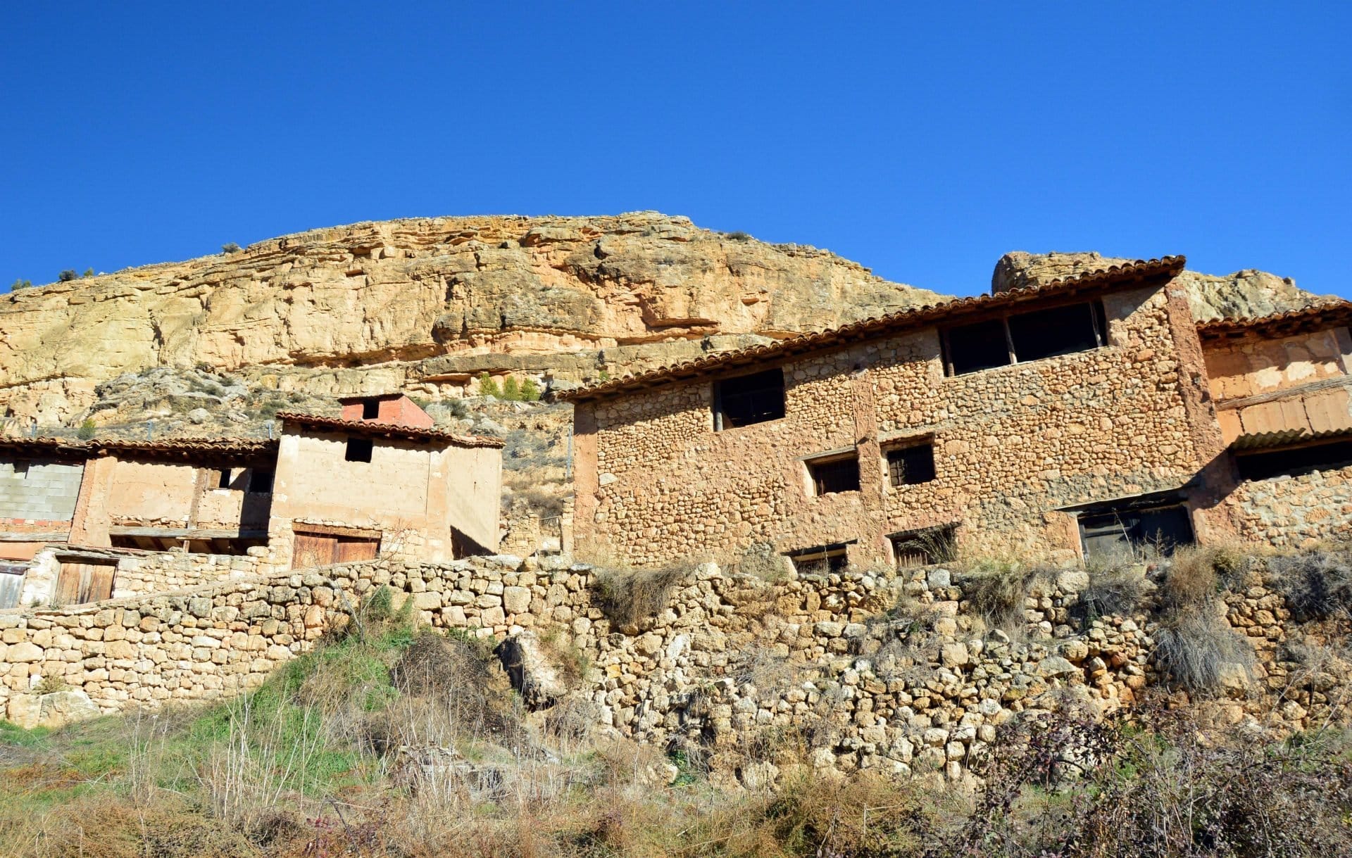 ademuz destaca por su paisaje rural