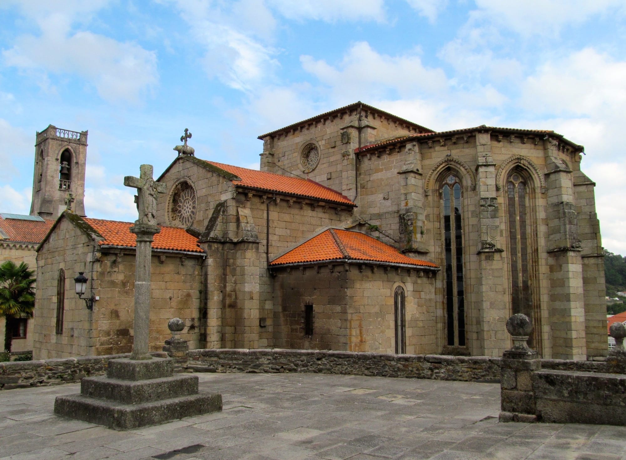 iglesia de san francisco en betanzos