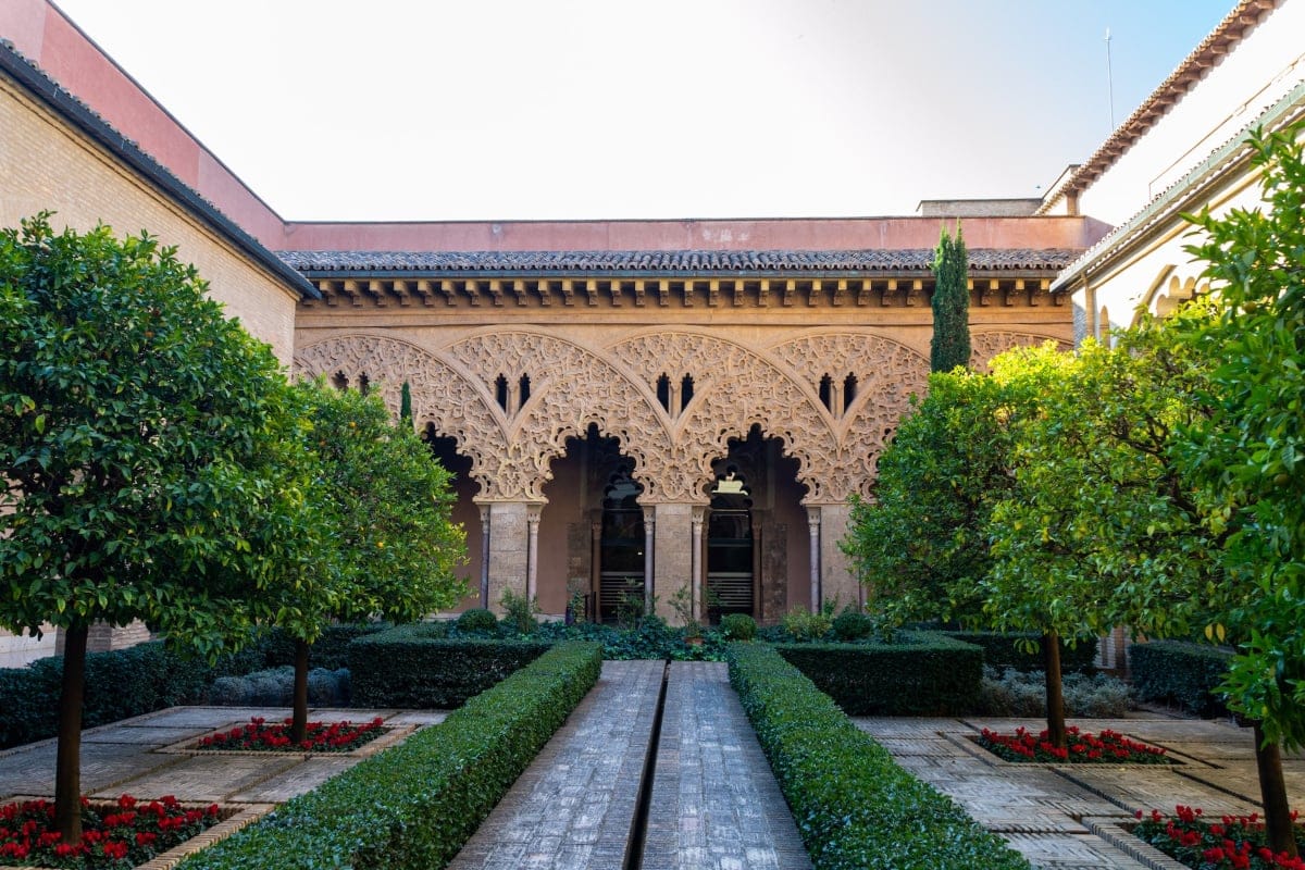 Palacio de la Aljafería de Zaragoza - Fuente: Unsplash